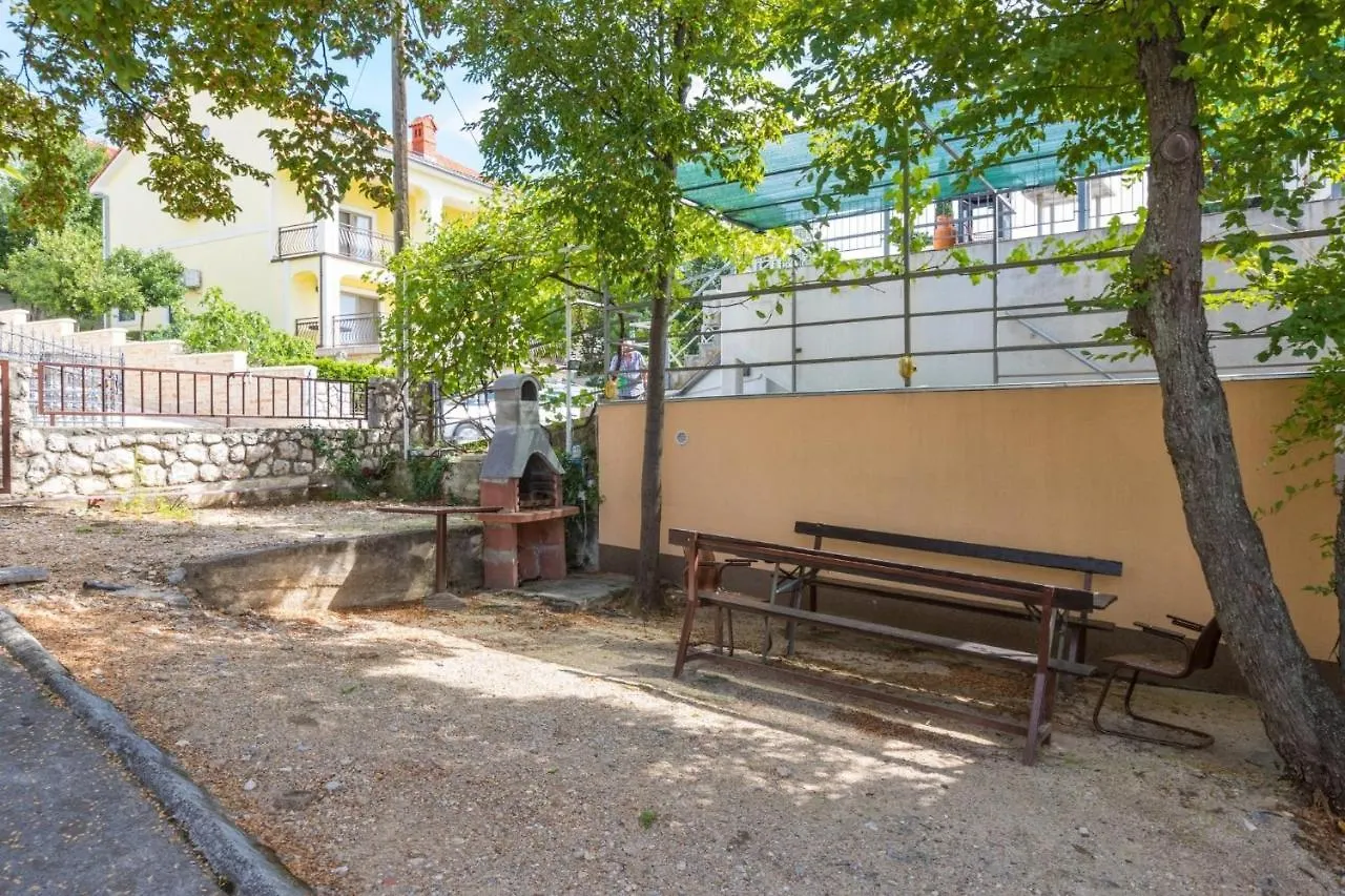 Sopaljska Apartment In Crikvenica 5611 קרואטיה